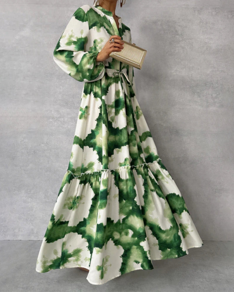 Loa| Robe élégante tie-dye avec patchwork, cordon de serrage et manches ballon